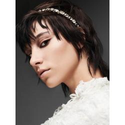 Elevate Your Style: Headbands - The Must-Have Accessory of the Season
